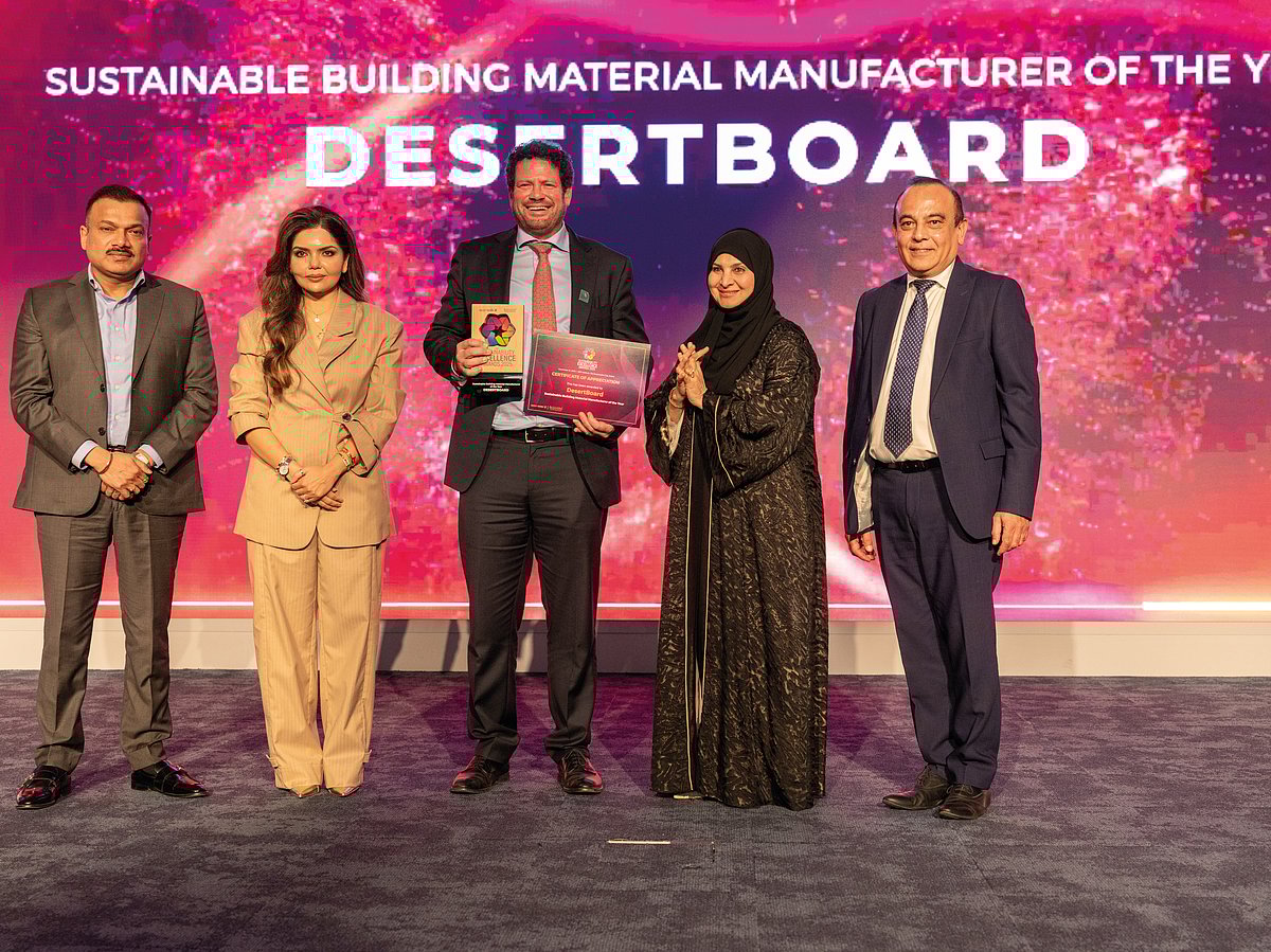 Kamal Farah, Director of DesertBoard, with Chief Guest Dr. Habiba Al Marashi, Captain Pradeep Singh of Karma Developers, Vijay Vaghela of Gulf News, and Aparna Bajpai of BeingShe