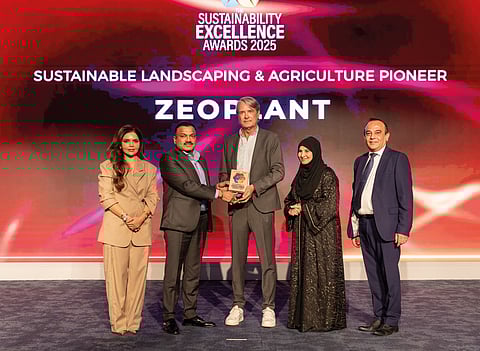 Ralf Stahl, Managing Partner, Zeoplant with Captain Pradeep Singh of Karma Developers, Chief Guest Dr. Habiba Al Marashi, Vijay Vaghela of Gulf News, and Aparna Bajpai of BeingShe