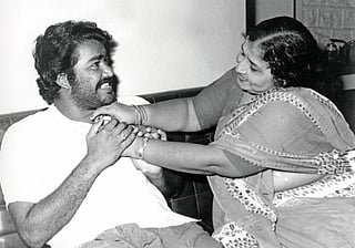 Shanthakumari with Mohanlal. 