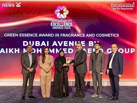 Muhammad Ali Saeed Shaikh, CEO of Shaikh Mohammed Saeed Group and his son, with chief guest Dr. Habiba Al Marashi, Captain Pradeep Singh of Karma Developers, Vijay Vaghela of Gulf News, and Aparna Bajpai of BeingShe