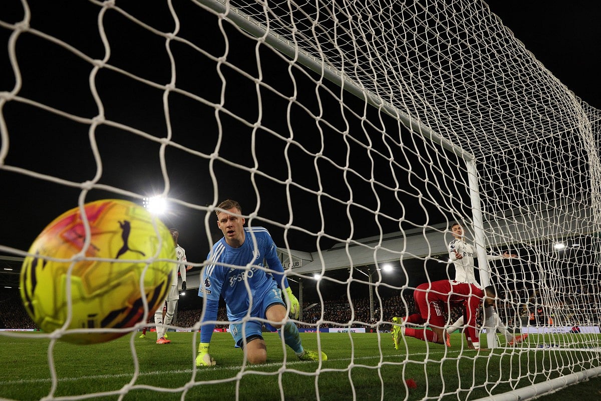 New rules target keepers using injury stoppages to waste time