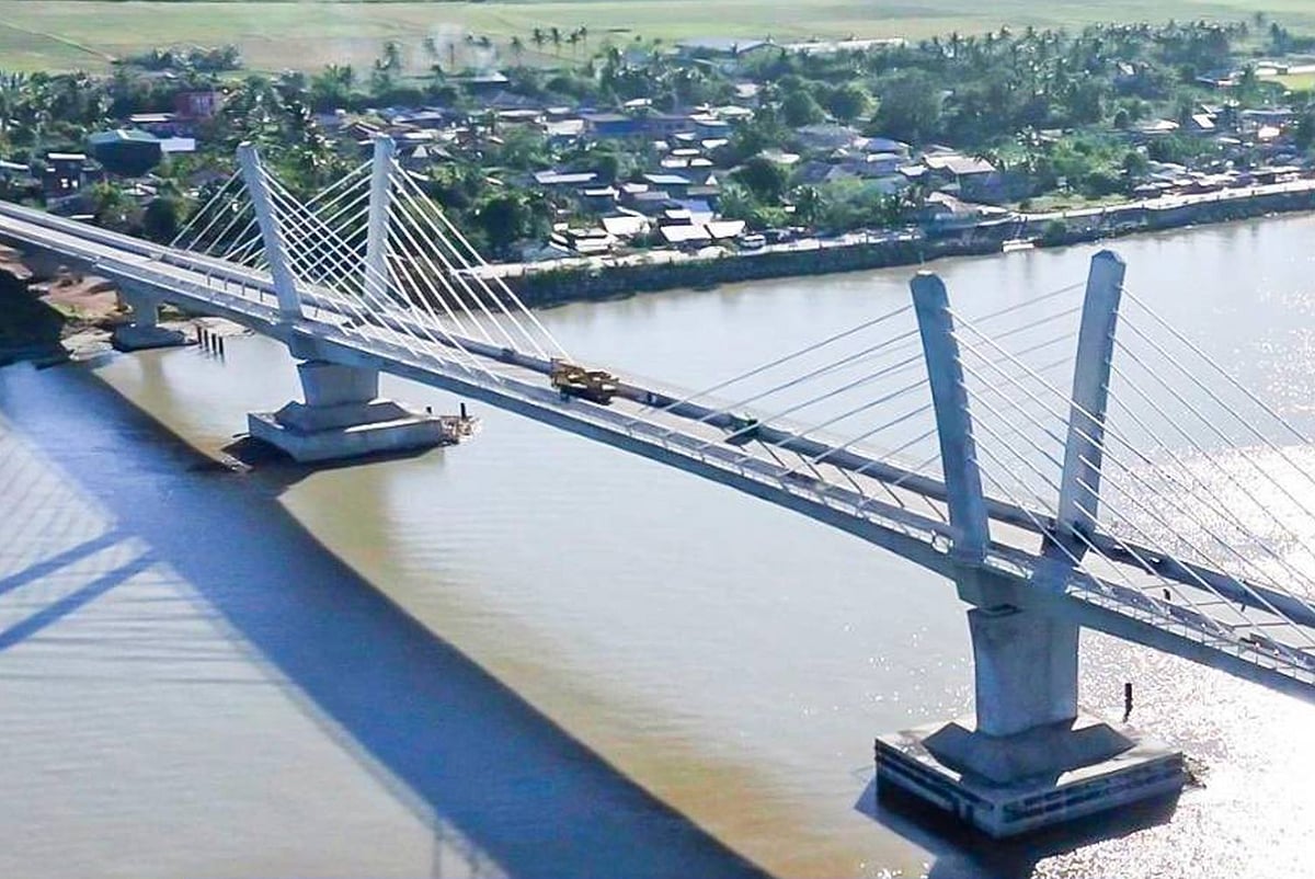 A view of the 1.4-km Camalaniugan Bridge, which opened Thursday (January 8, 2026). The link $38.9 million link over Cagayan River is expected to stimulate economic growth in northern provinces.