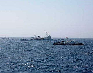 Murphy Oil reported on January 6, 2026 that its "appraisal well" in Block 15-2/17 in the Cuu Long Basin had encountered 429 ft of "net oil pay" across the same two reservoirs as the 2025 discovery, which was drilled in 149-ft water depth and found 370 ft of net oil pay. 

