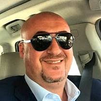 Gold prices in Dubai reach fresh all-time high, edge closer to Dh560