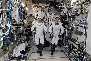 Medevac: ISS mission cut short for health reasons