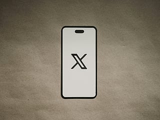 X is facing some issues