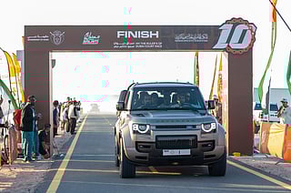 Sheikh Mohammed attends thrilling Al Salam Cycling Championship race