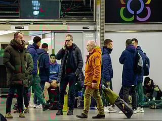 Passengers wait at the Atocha train station (Photo/Reuters)