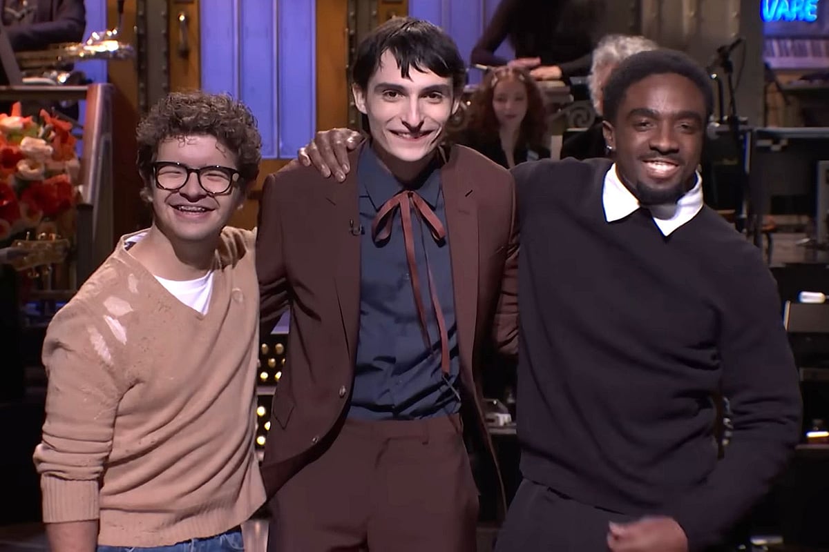 Gaten Materazzo, Finn Wolfhard and Caleb McLaughlin in the skitch 