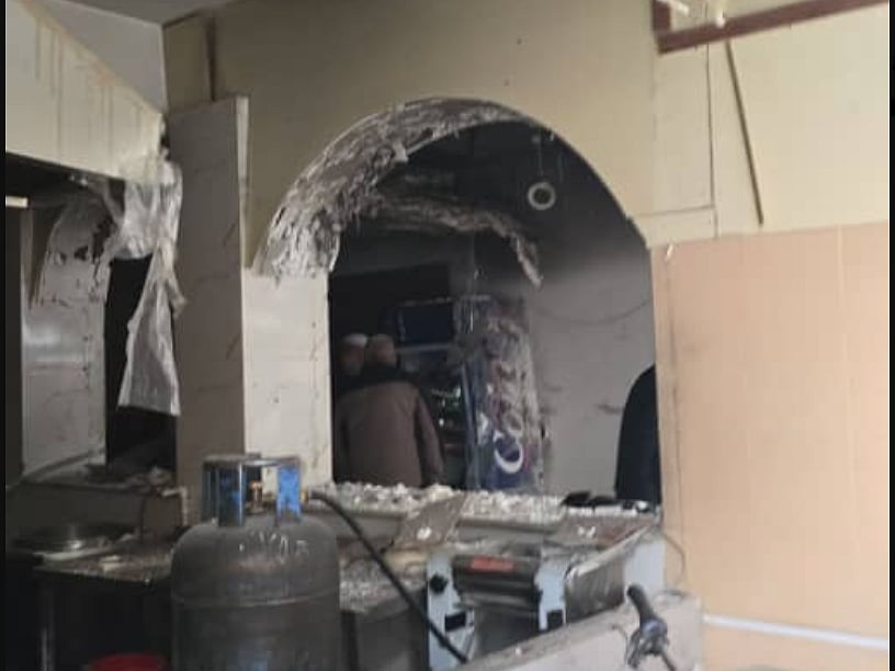 A local restaurant in the Gulforoshi alley of Shahr-e-Naw, Kabul, was hit by a deadly gas cylinder blast, reportedly due to the negligence of the staff.
