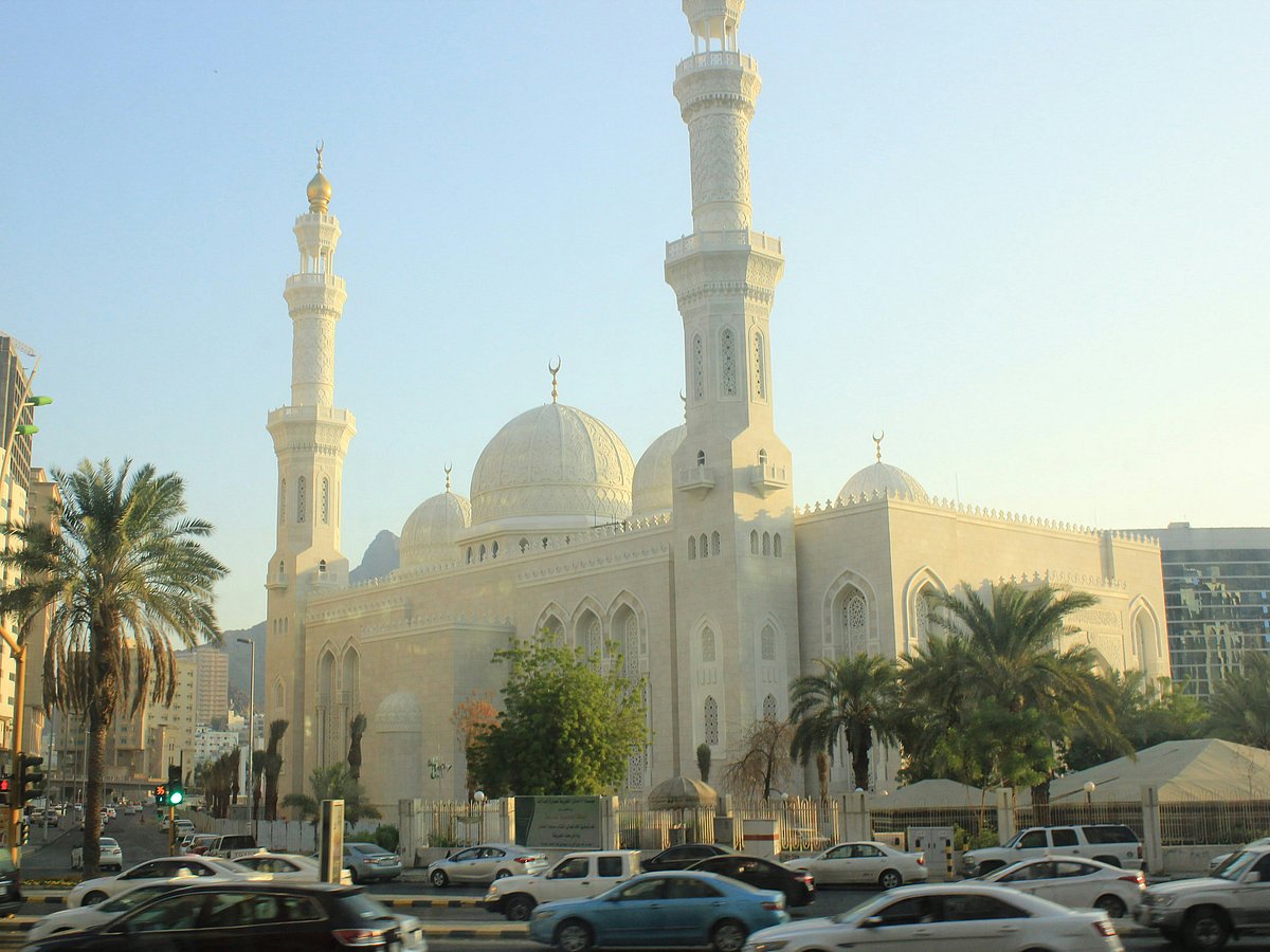 The circular, released ahead of Ramadan, applies to imams, muezzins and mosque workers in the Kingdom.