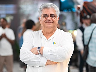 Kaveh Farnam, Chairperson and Co-Founder of Advanced Media.