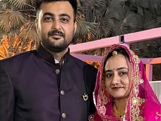 Newly-wed Indian officer kills wife, dies by suicide