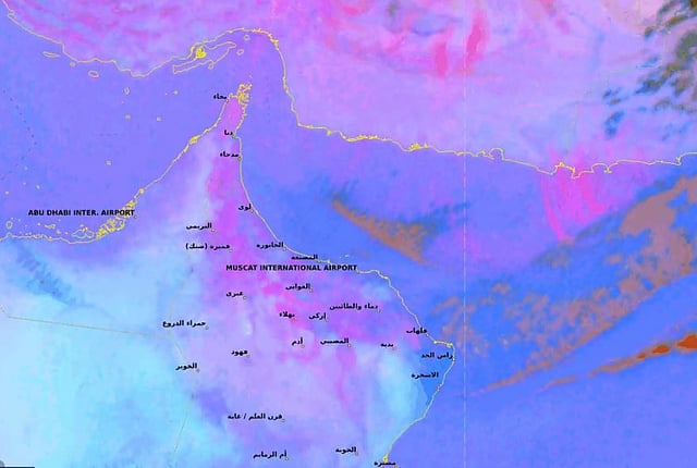 Satellite images show the spread of dust south of Iran and the Arabian Sea towards the coastal areas of the Arabian Sea, and it is expected that the northern provinces will be gradually affected during the coming period, accompanied by a decrease in horizontal visibility.