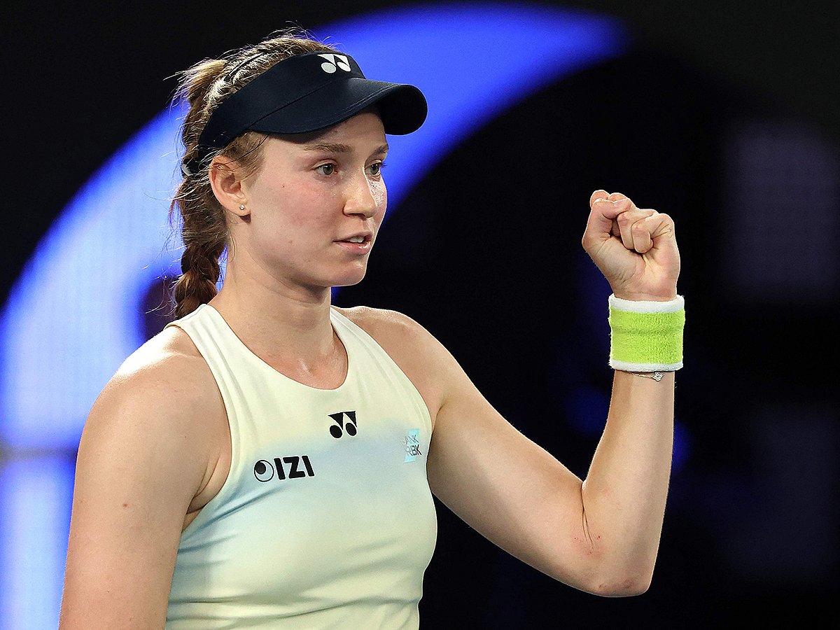 Kazakhstan's Elena Rybakina c