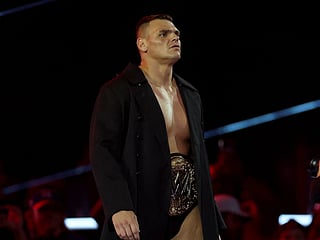 Gunther reacts during the match against CM Punk for the WWE World Heavyweight Championship during the WWE 2025 SummerSlam.