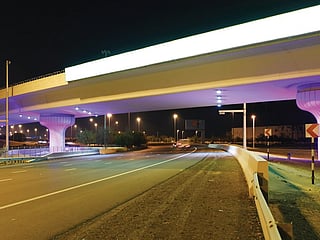 Smart lighting enhances bridges in Abu Dhabi