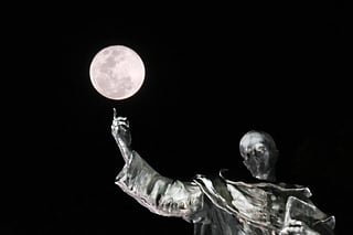 Under the cold glow of the year’s second full moon, the "Snow Moon" rose in quiet command over the University of Santo Tomas (UST), casting silver light across its historic spires. Captured on February 2, 2026 by Thomasian YouScoopers Marc Grimaldo and Jyun Masirag, the luminous spectacle turned the campus into a nocturnal tableau. Known in the Northern Hemisphere as the Snow Moon, this full moon carries a name born of winter’s harshest weeks, when heavy snowfall traditionally blankets the land. On this night, it hovered above UST not just as a celestial marker of the season, but as a reminder of nature’s enduring rhythm — distant, timeless, and unyielding.