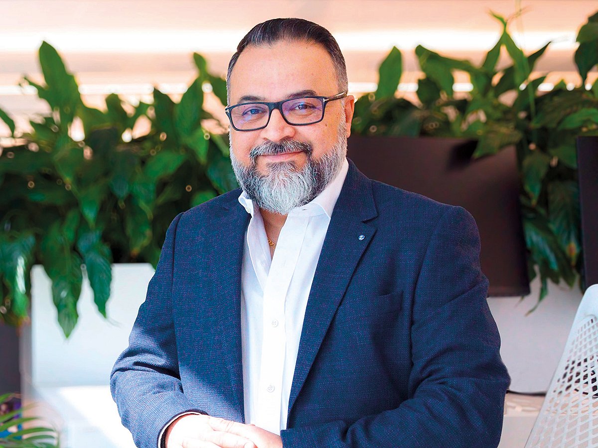 Rayner Britto, Dubai based financial services expert