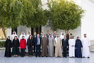 UAE President welcomes Young Arab leaders' delegation