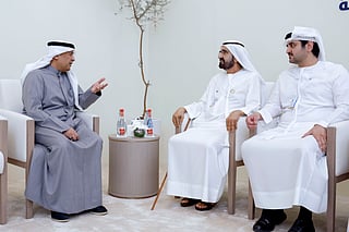 Mohammed bin Rashid meets with GCC Secretary General