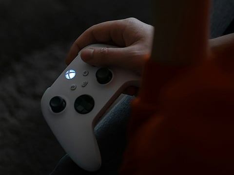 Three sisters jump off building when parents object to gaming