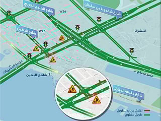 AD Mobility shared maps showing affected lanes, with red-marked lanes set for closure.
