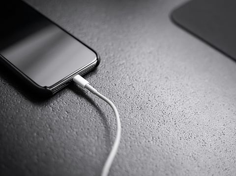 Egypt: Woman stabs husband to death in phone charging dispute 