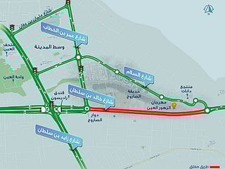 AD Mobility shared maps showing affected lanes, with red-marked lanes set for closure.
