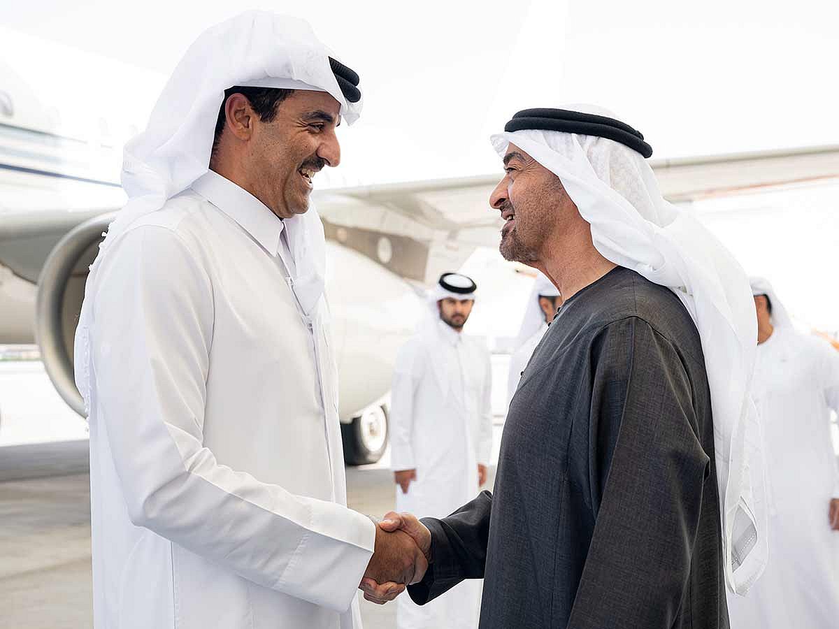 President His Highness Sheikh Mohamed bin Zayed Al Nahyan receives Sheikh Tamim bin Hamad Al Thani, Emir of Qatar, at Al Bateen Airport in Abu Dhabi.