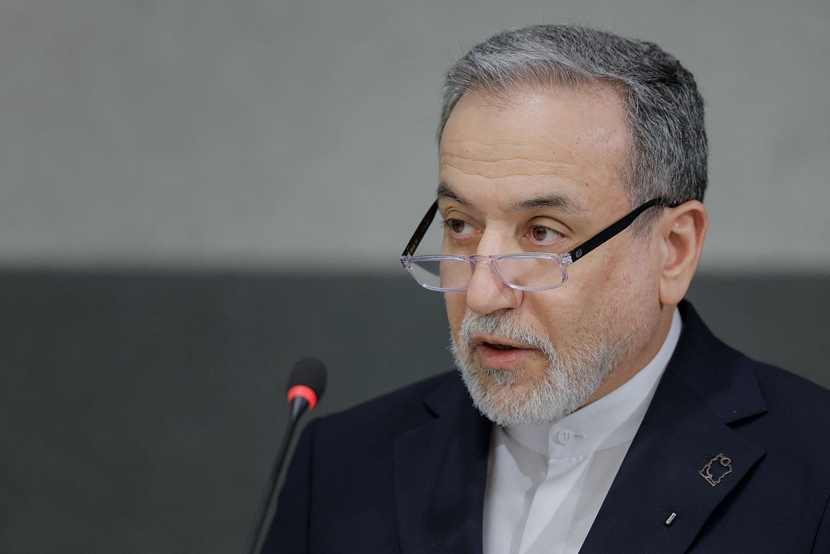 Pakistan’s Foreign Ministry said an Iranian delegation led by Foreign Minister Abbas Araghchi arrived in Islamabad on Friday.