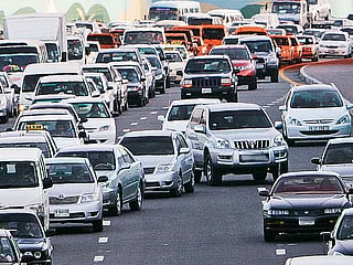 When does UAE Ramadan traffic peak and how to avoid it?