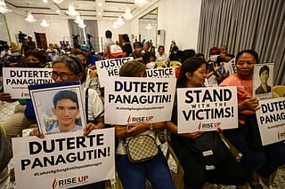 DUTERTE WATCH. Relatives and supporters of alleged extrajudicial killing victims watch the confirmation of charges hearing of former president Rodrigo R. Duterte at the University of the Philippines-Diliman in Quezon City on Monday (Feb. 23, 2026). The International Criminal Court at The Hague, the Netherlands started the first of four sessions to determine if there are enough evidence to try Duterte for crimes against humanity charges related to his anti-drug war as Davao City mayor and as Philippine president. (PNA photo by Joan Bondoc)