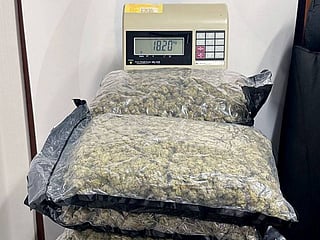 X-ray systems and trained inspectors help foil major smuggling attempt.