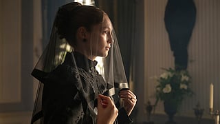 Still from Bridgerton Season 4