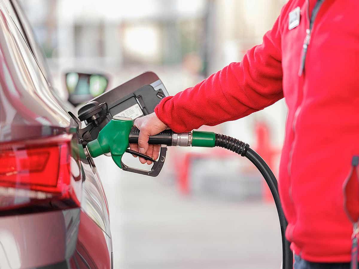UAE Fuel Prices: Return to Pre-War Levels Unlikely Soon