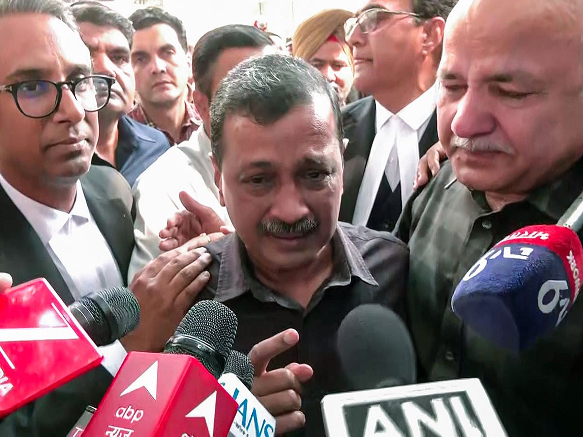 AAP Convenor and former Delhi Chief Minister Arvind Kejriwal breaks down as he speaks to the media after being discharged in the Delhi Excise Policy case, in New Delhi on Friday, February 27, 2027. Aam Aadmi Party (AAP) leader Manish Sisodia also present. 