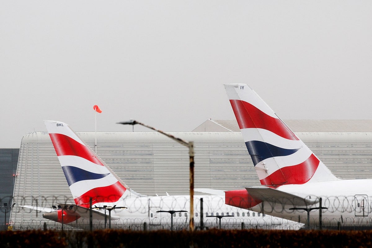 Virgin Atlantic Engineer Dies in Heathrow Dreamliner Hangar Accident