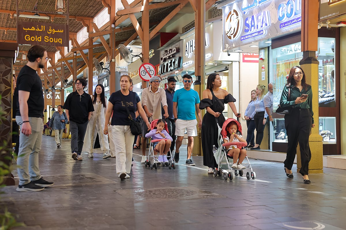 Authorities dismiss rumours of UAE movement limits 