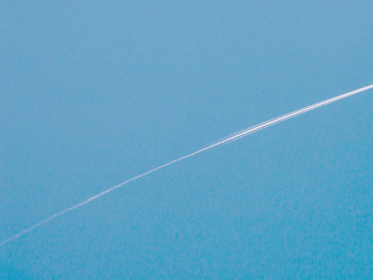 UAE thwarts 11 missiles, 27 UAVs from Iran on March 30