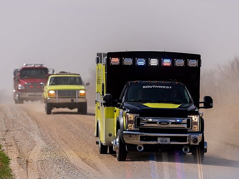 Snow and wind batter parts of US, with threat of thunderstorms and tornadoes starting later Sunday