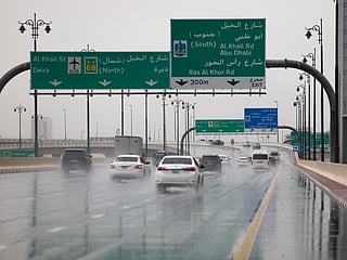 Dubai Police urge drivers to exercise caution during rainfall