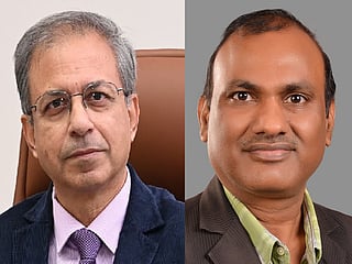 From Left:  Prof. Souri Banerjee, Director, BITS Pilani Dubai Campus; and Prof. Vilas H. Gaidhane, Faculty In-Charge, CIIED, BITS Pilani Dubai Campus.