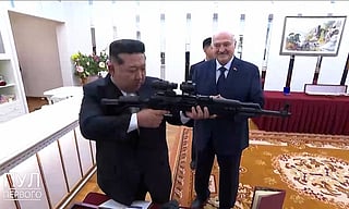 Lukashenko gifts rifle to North Korea's Kim Jong Un