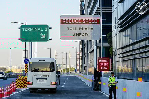 NAIAX westbound off-ramp to NAIA terminal 3 is located in Barangay 183, Pasay city, Philippines