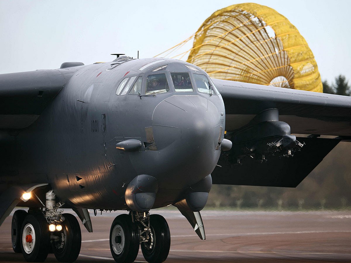 A US Air Force B-52 Stratofortres bomber lands at RAF Fairford in south-west England on March 13, 2026. 