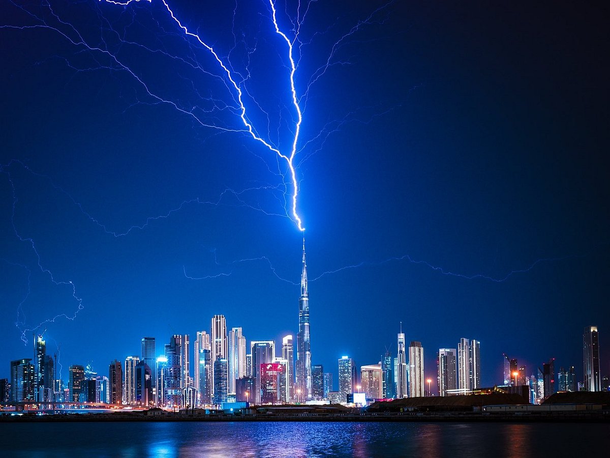 Heavy rain sweeps the UAE — track the latest advisories and travel updates.