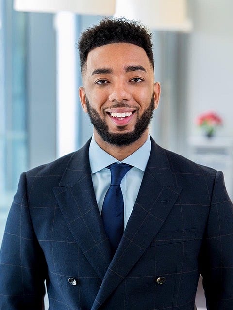 Dubai landlords hold firm, listings rise but no panic selling