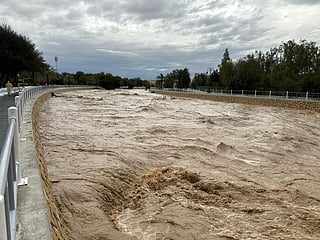 Wadi behind Al Ain Park in Al Ain City overflows after torrential rains on Thursday night. Photo by Musthafa Manipuram/ Gulf News reader