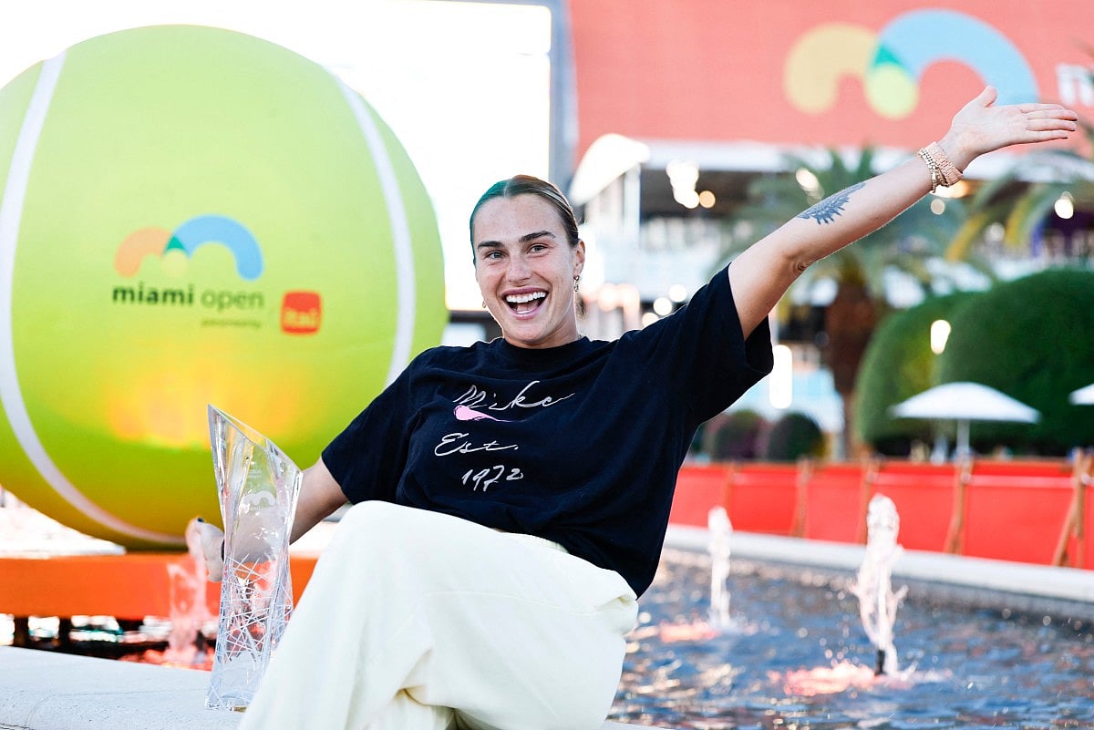 Aryna Sabalenka poses with the Butch Buchholz trophy after defeating Coco Gauff of the United States during the Women's Singles Final on Day 12 of the Miami Open Presented by Itau at Hard Rock Stadium on March 28, 2026 in Miami Gardens, Florida.